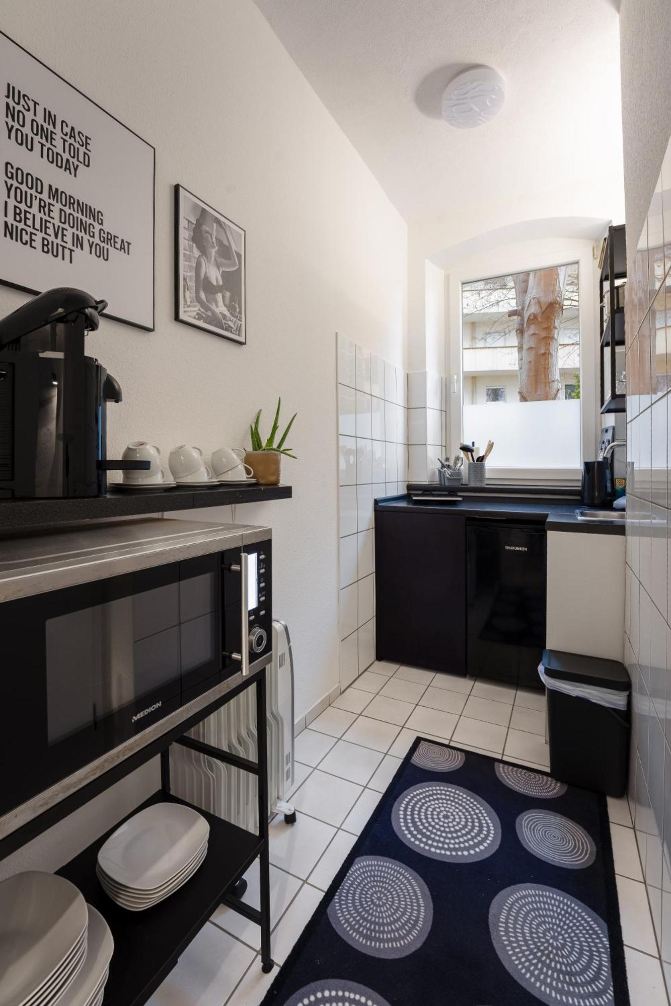 Modern Living Apartment - 3-Zimmer - Nuernberg Nord, Ruhige Seitenstrasse, Fusslaeufig Strassenbahn Экстерьер фото